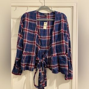 NWT Express Wrap Flannel Top